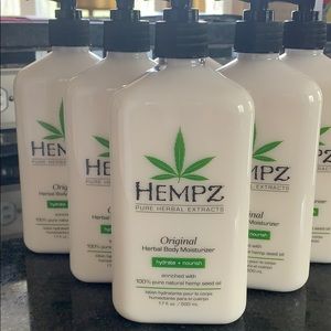 Hempz Pure Herbal Extract Original Moisturizer